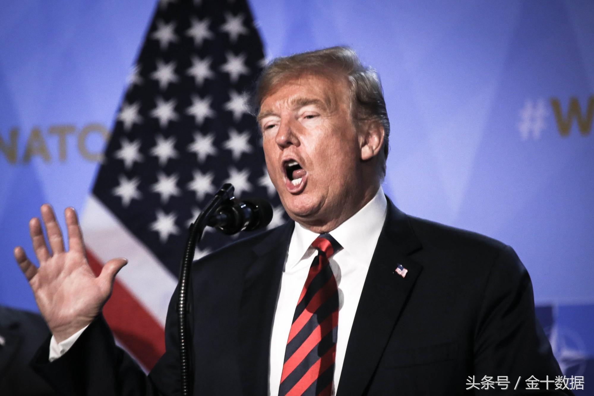 日本三十年期收益率創(chuàng)二十一年來(lái)新高，債券遭遇拋售的背后原因及影響分析