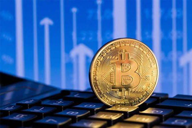 以太坊與比特幣，推出至今表現(xiàn)對比分析